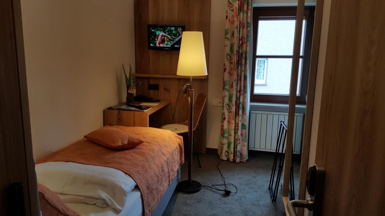 Historisches Gasthaus Hotel Hirschen Horn Gaienhofen  Eksteriør bilde